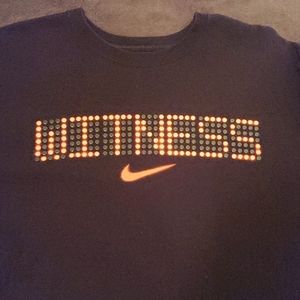 NIKE witness LeBron James tee shirt size large